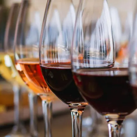 Apartment Zentral & Komfortabel: 2 Schlafzimmer, Free Wifi